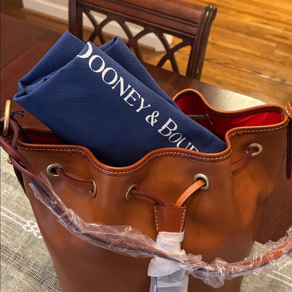 Dooney & Bourke Florentine Drawstring Bag in Natural NWT - Picture 7 of 9